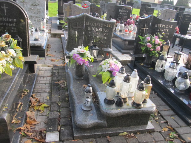 Grób Eugeniusz Maciejewski